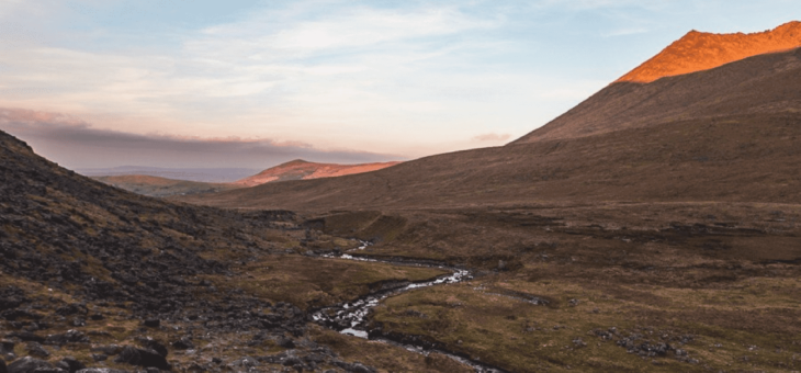 Earth's Edge Kerry Mountains Guided Expedition