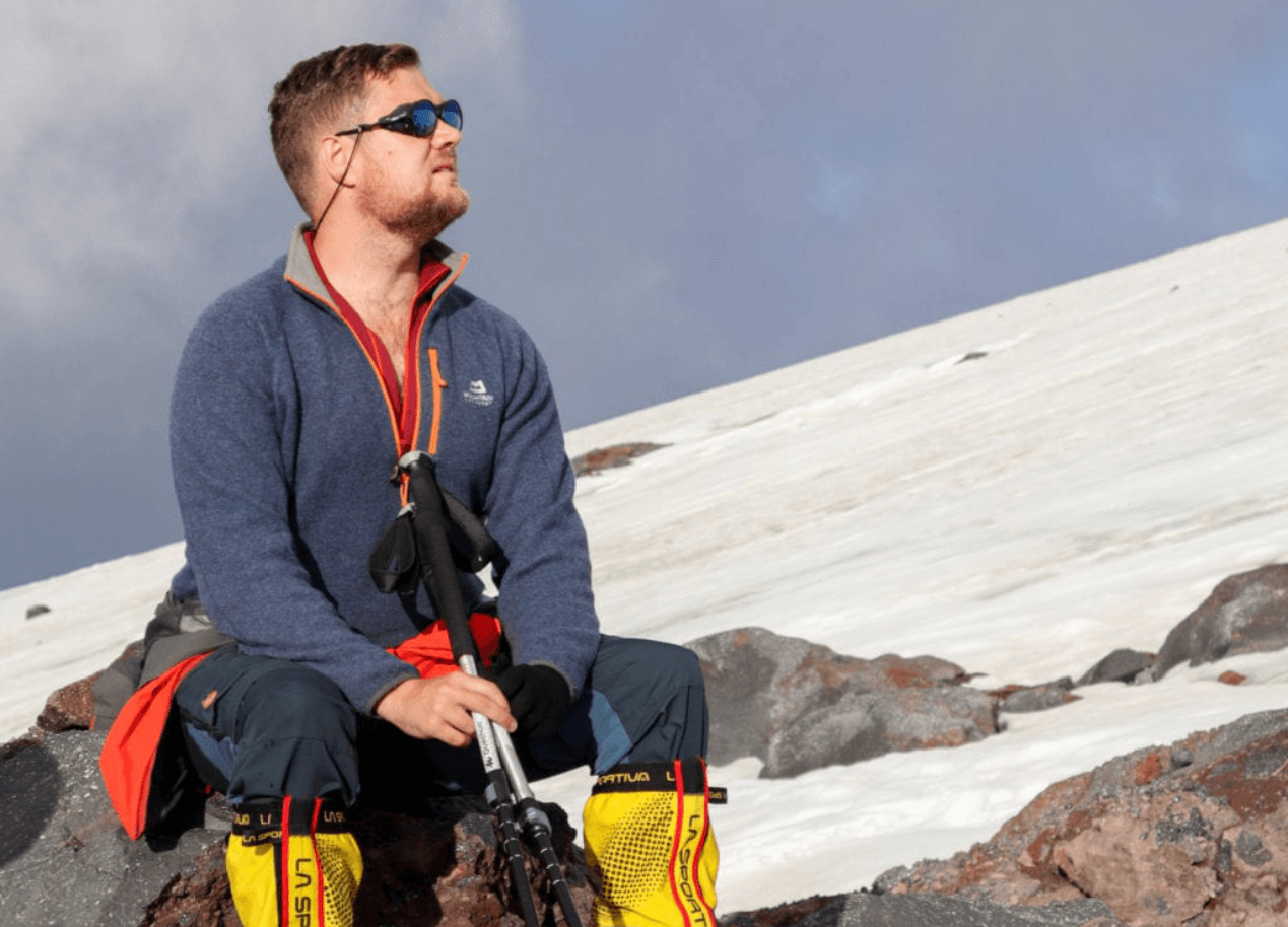 Dr. Mark Willis is an Earth's Edge expedition doctor