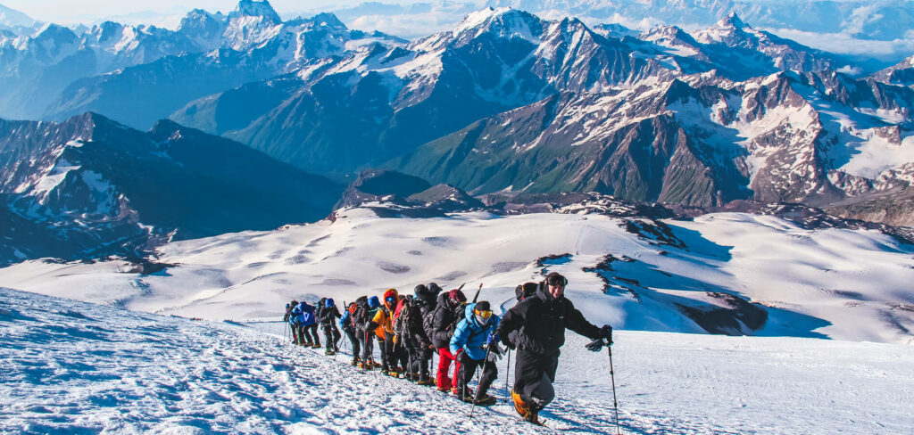 Elbrus with Earth's Edge