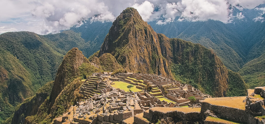 Machu Picchu with Earth's Edge 2