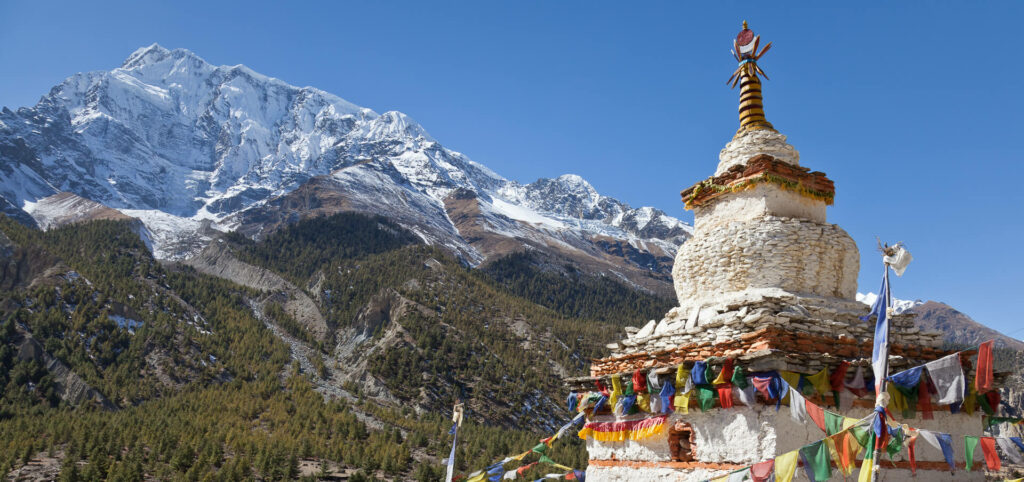 Annapurna Base Camp with Earth's Edge 2