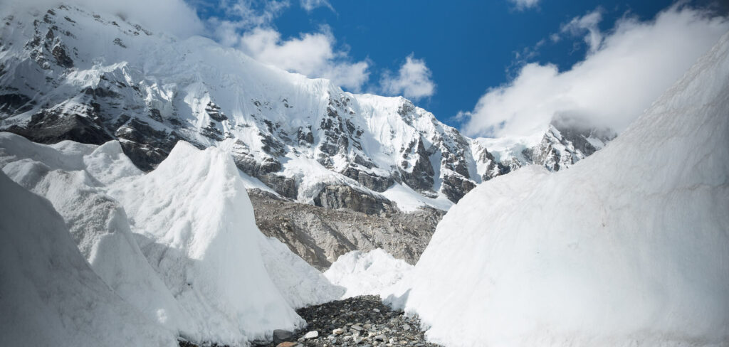 Everest Base Camp with Earth's Edge 6