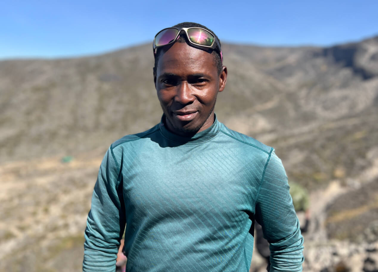 Rashidi Mvungi Earth's Edge Expedition Leader